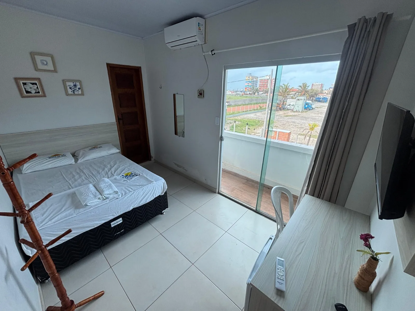 Quarto de casal com varanda